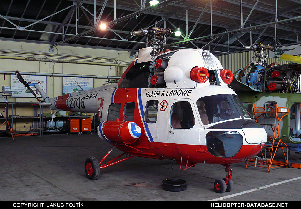 PZL Mi-2RL   2706
