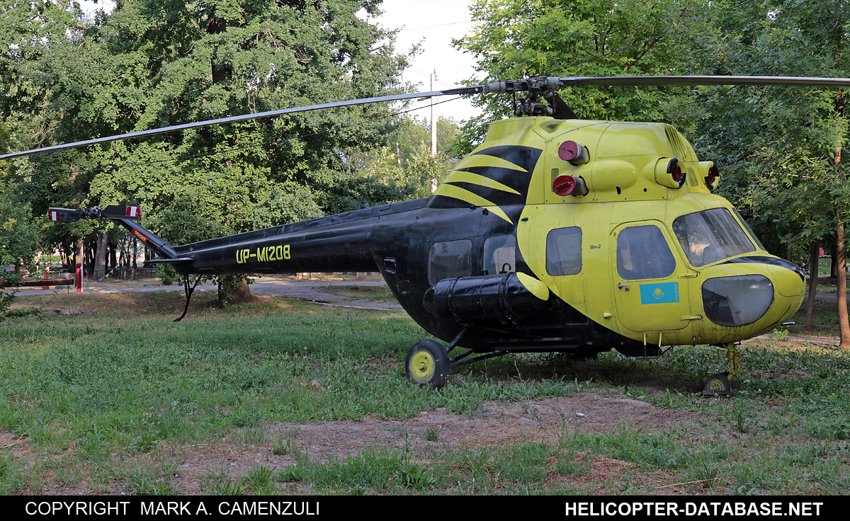 PZL Mi-2   UP-MI208
