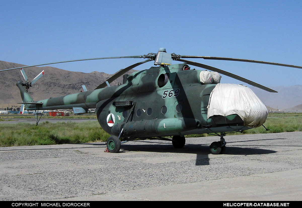 Mi-8MT   569