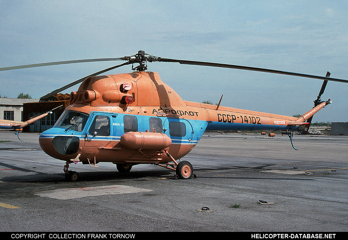PZL Mi-2   CCCP-14102