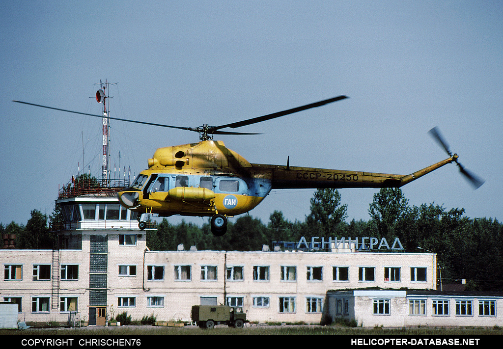 PZL Mi-2   CCCP-20250