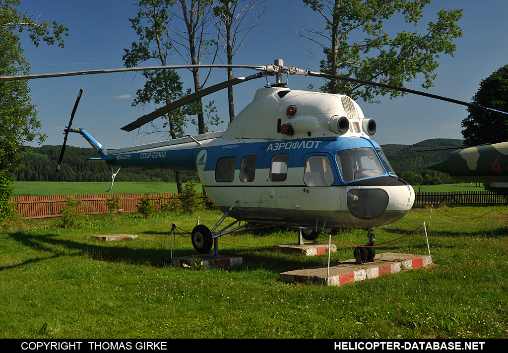 PZL Mi-2   CCCP-20402