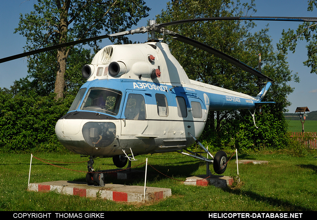 PZL Mi-2   CCCP-20402