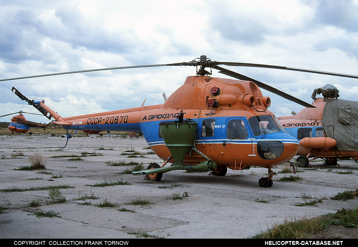 PZL Mi-2   CCCP-20870
