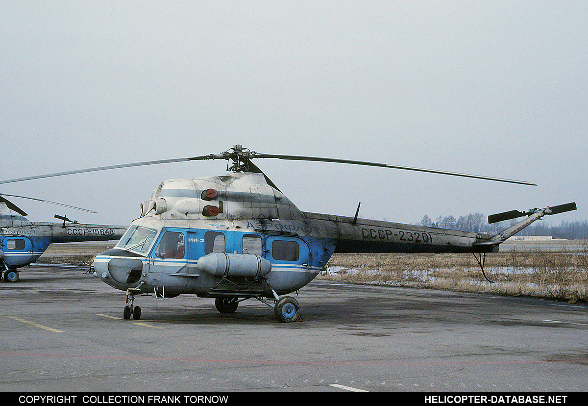 PZL Mi-2   CCCP-23201
