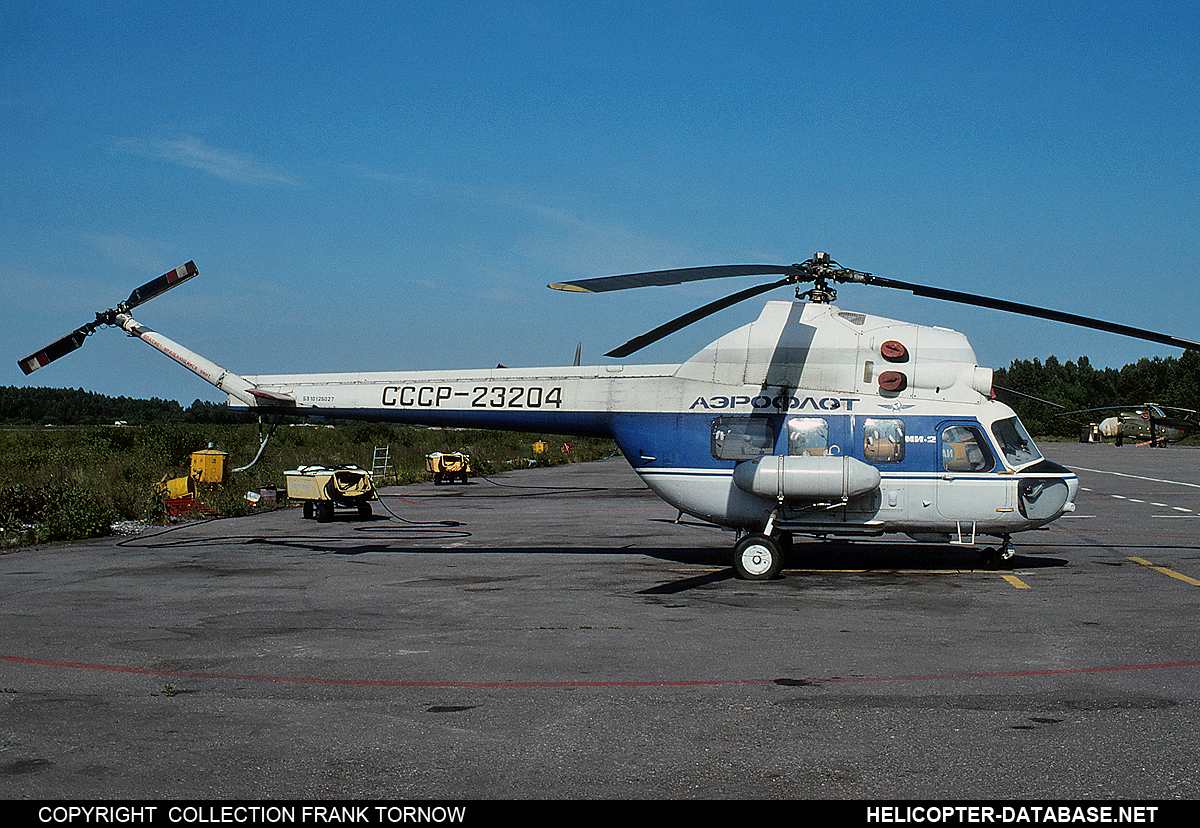 PZL Mi-2   CCCP-23204