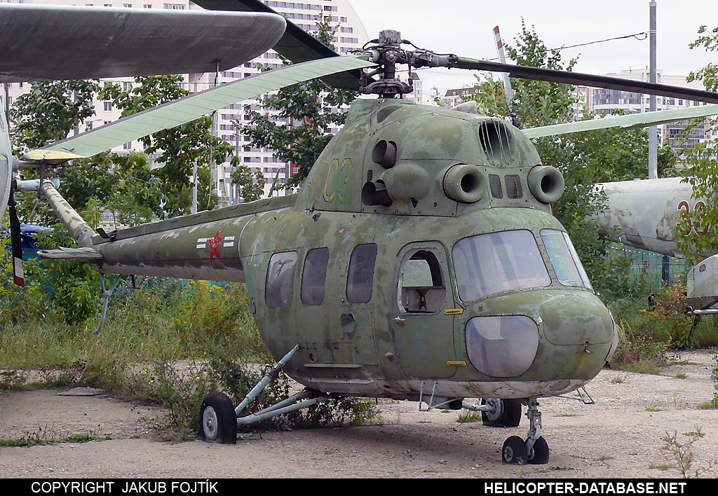 PZL Mi-2   03 yellow