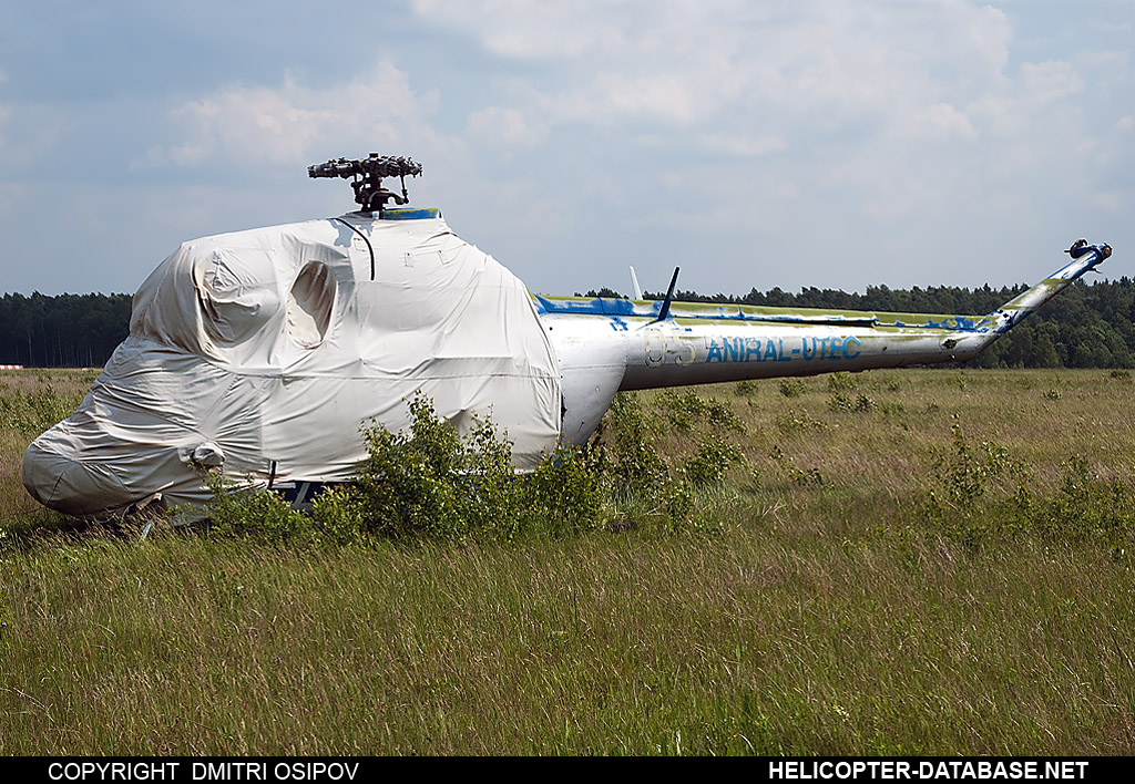 PZL Mi-2   05 yellow