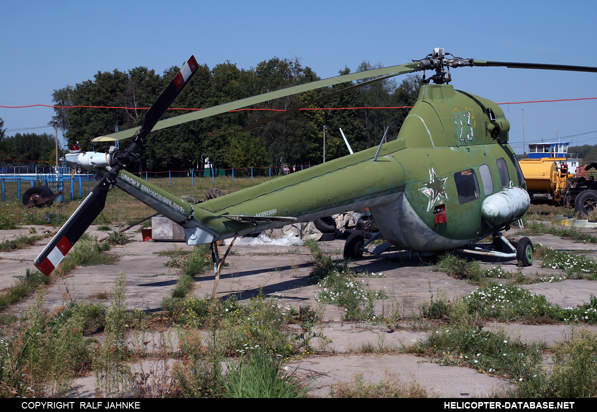 PZL Mi-2   23 white