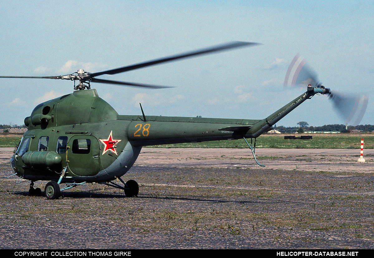 PZL Mi-2   28 yellow
