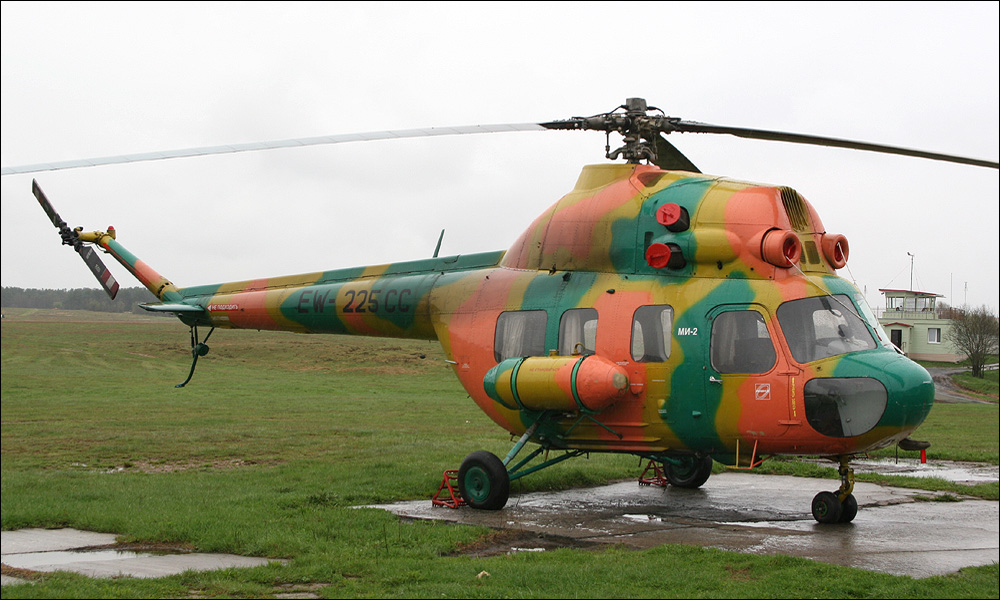 PZL Mi-2   EW-225CC