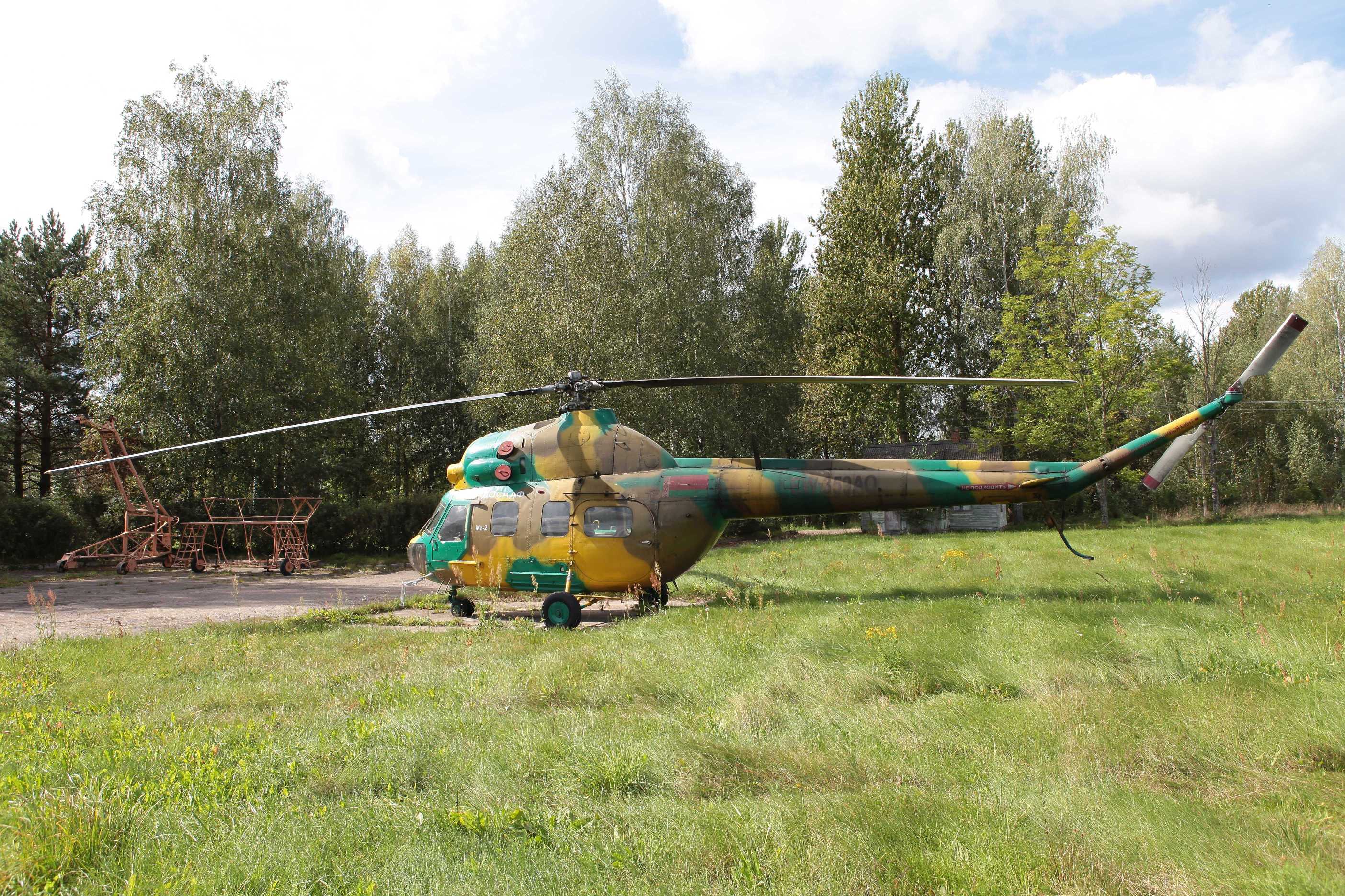 PZL Mi-2   EW-359AO