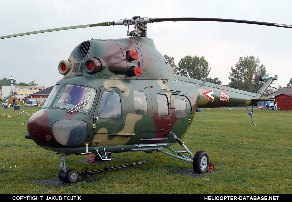 PZL Mi-2   8911