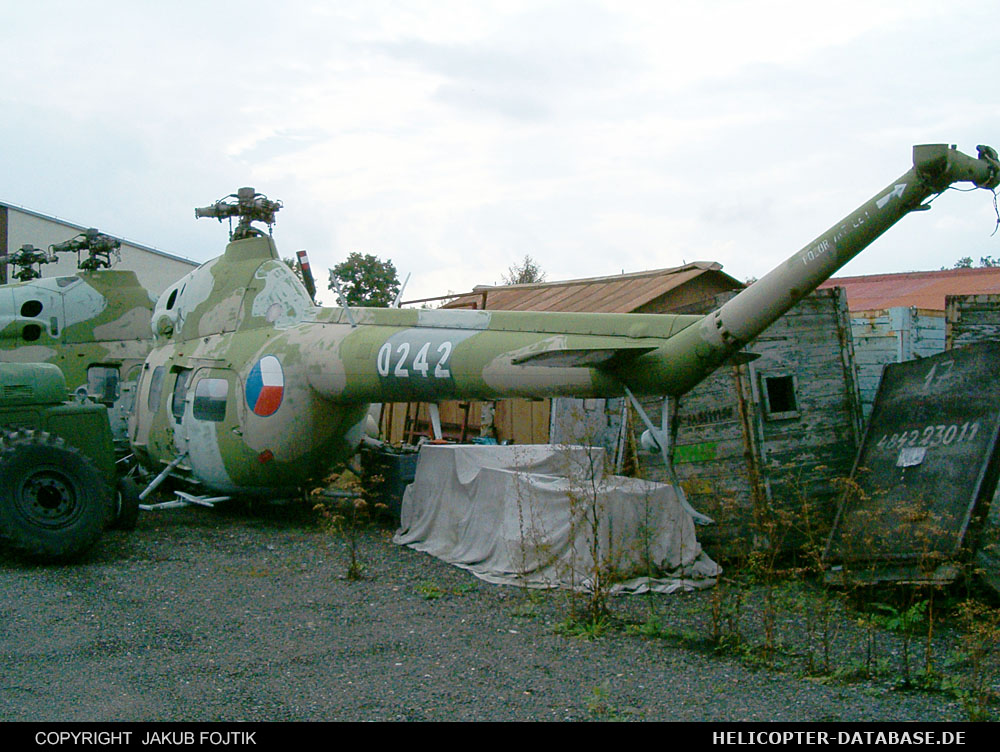 PZL Mi-2   0242