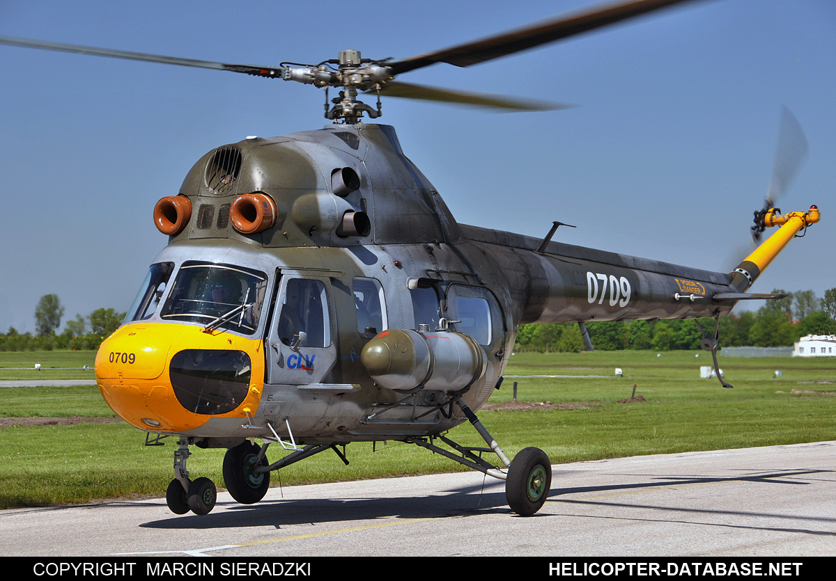 PZL Mi-2   0709