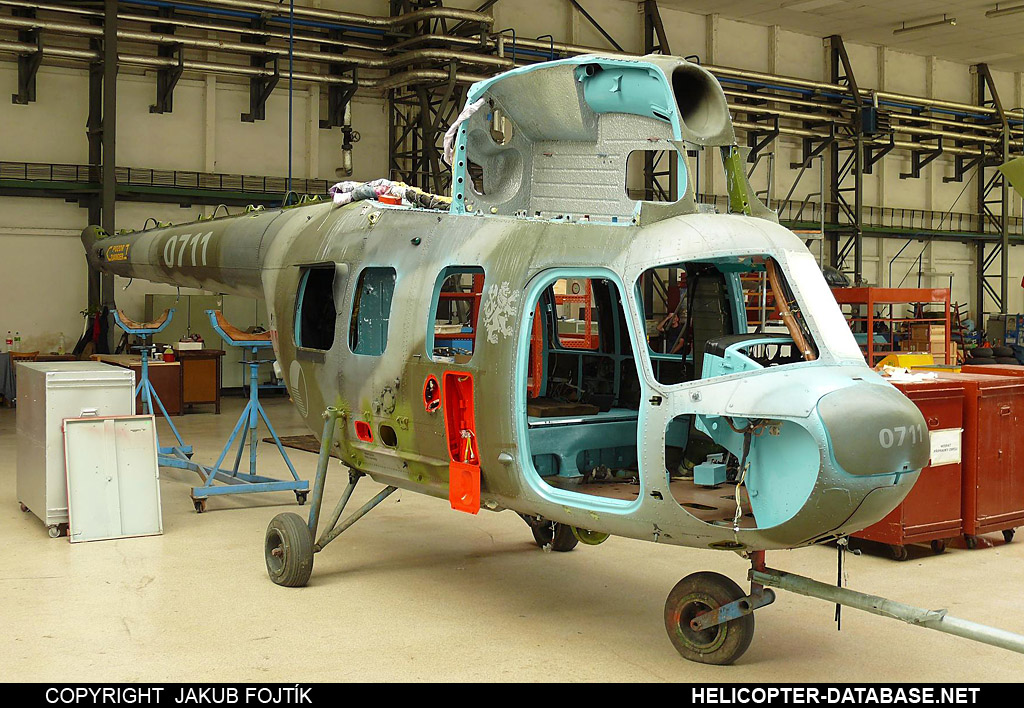 PZL Mi-2   0711