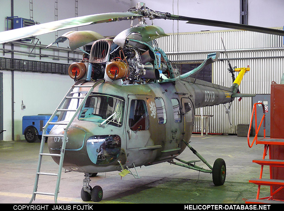 PZL Mi-2   0718