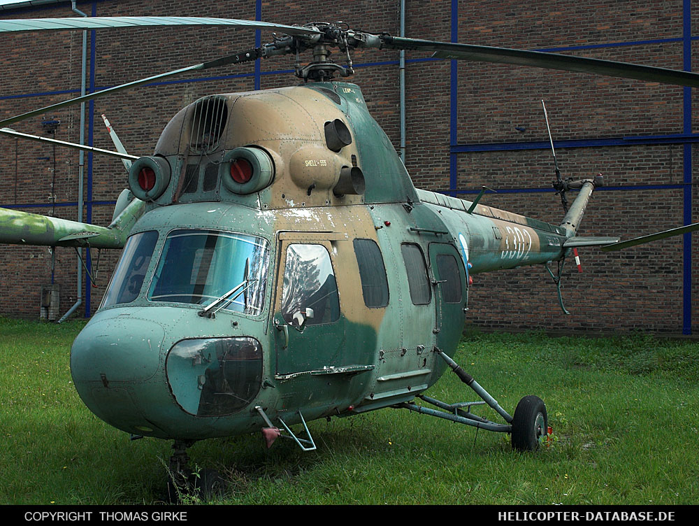 PZL Mi-2   3302