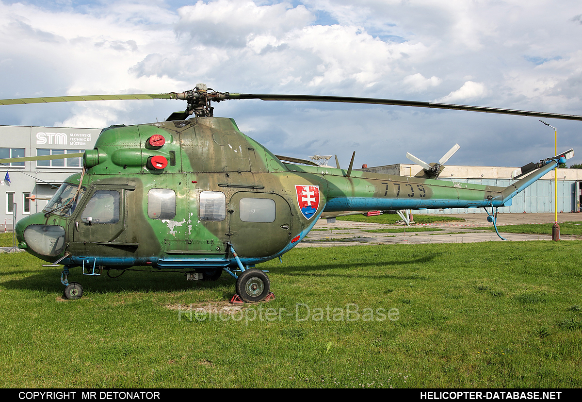 PZL Mi-2   7739