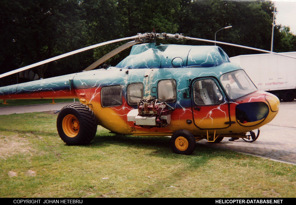 PZL Mi-2   (no registration)