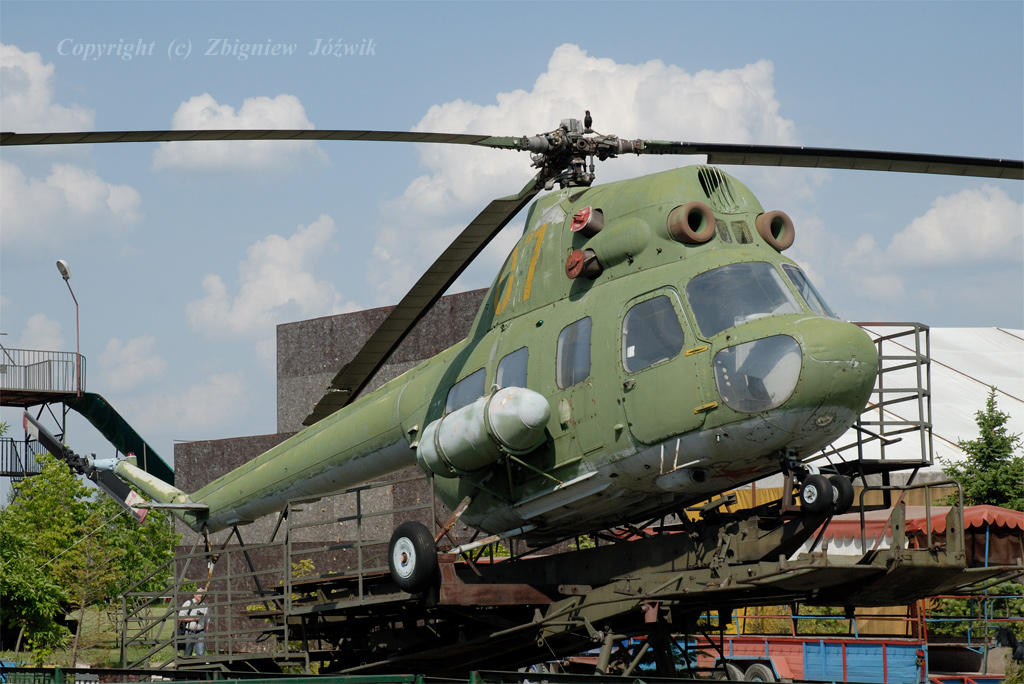 PZL Mi-2   07 yellow