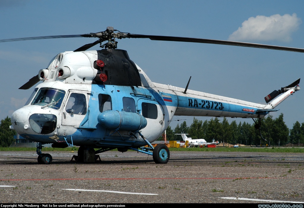 PZL Mi-2   RA-23723