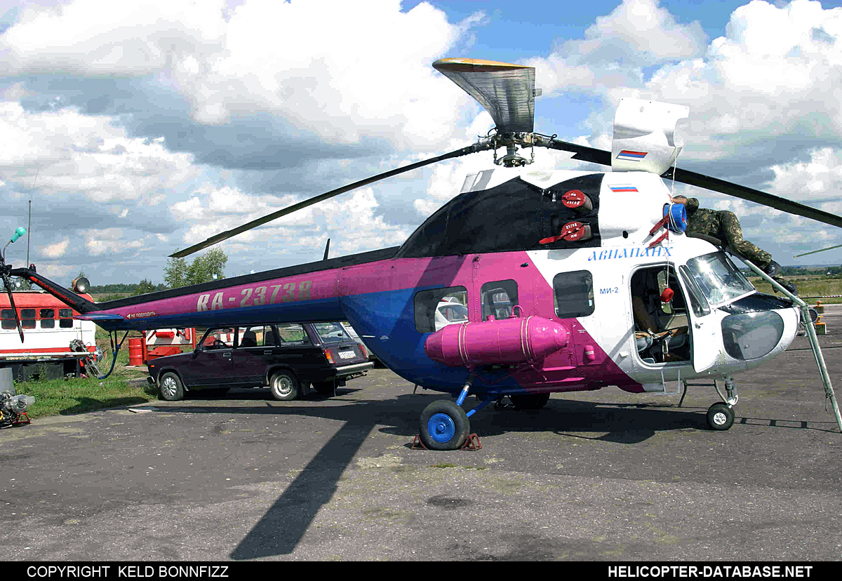 PZL Mi-2   RA-23738