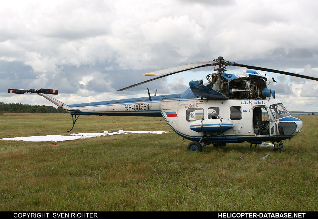 PZL Mi-2   RF-00261