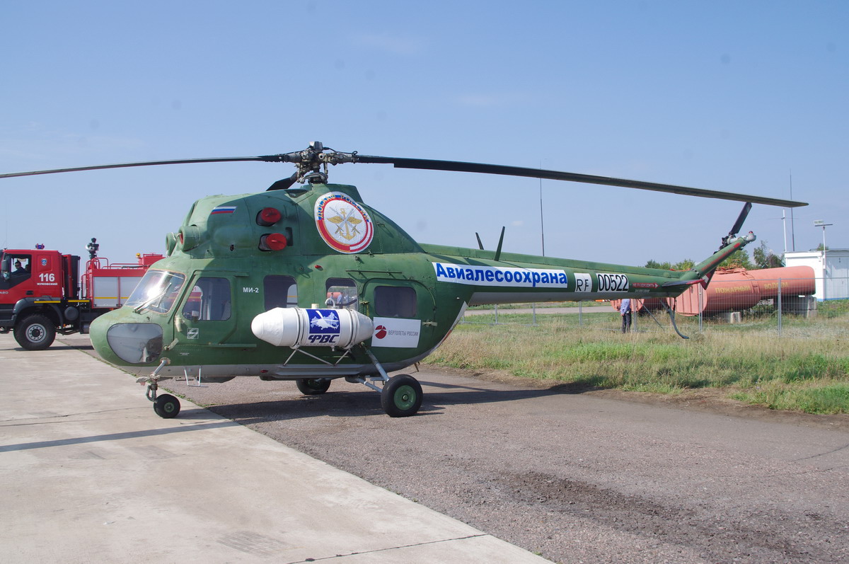 PZL Mi-2   RF-00522