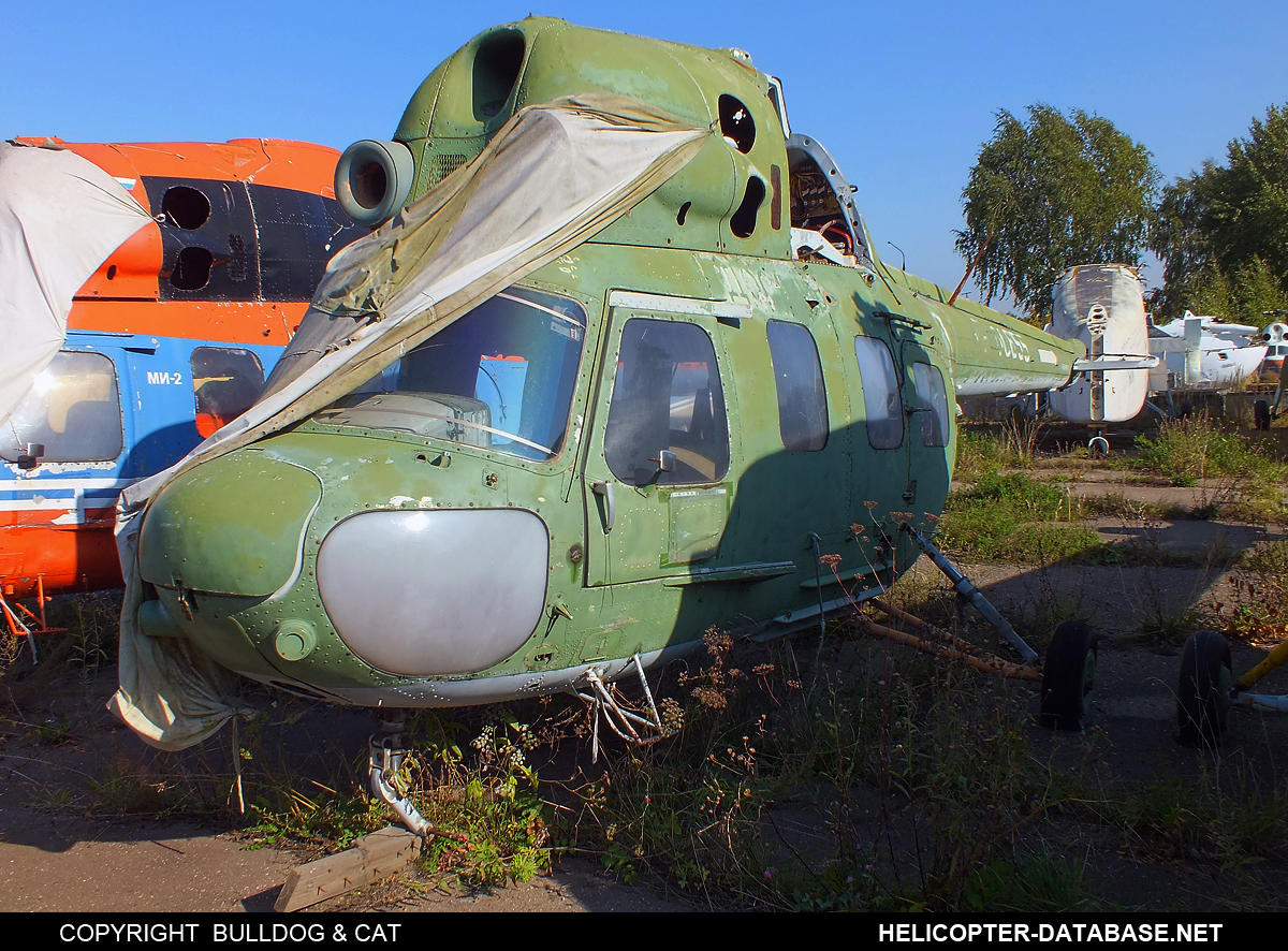 PZL Mi-2   RF-00855