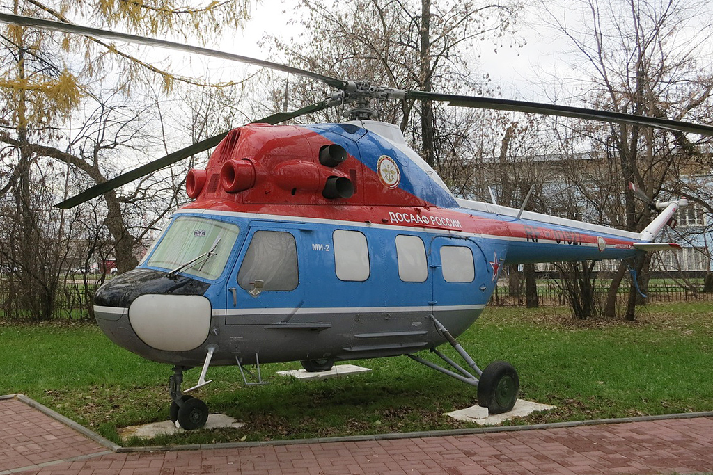 PZL Mi-2   RF-01927