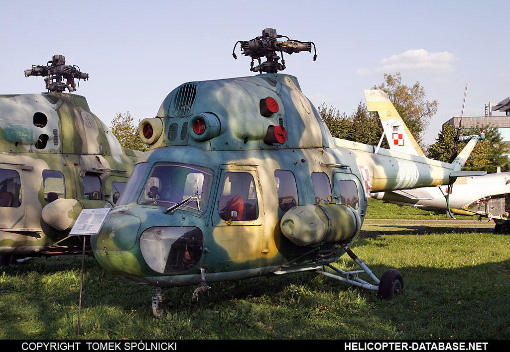 PZL Mi-2   0216