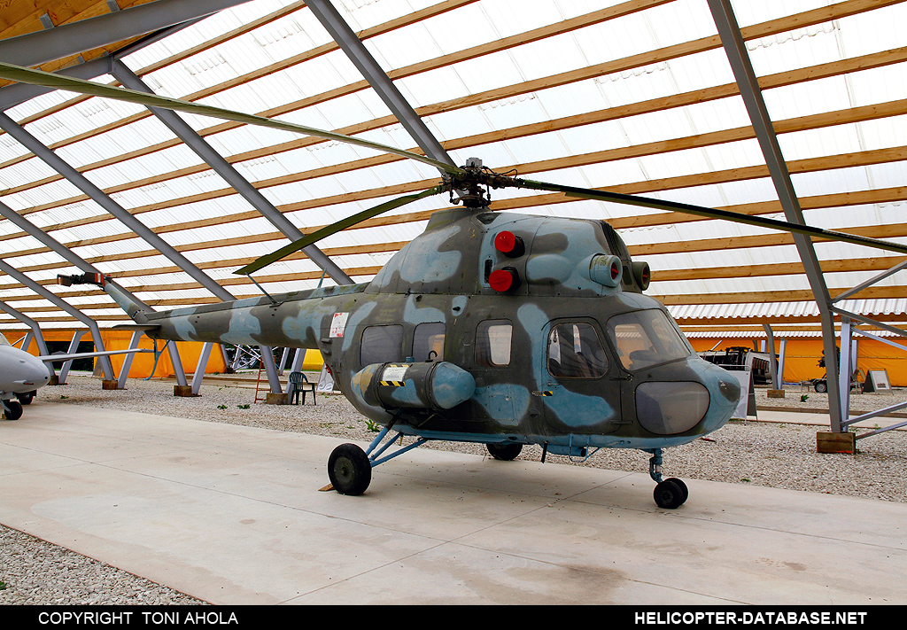 PZL Mi-2RL   (no registration)