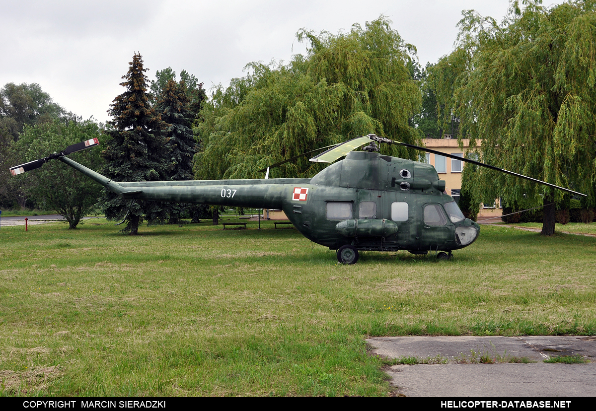 PZL Mi-2   037