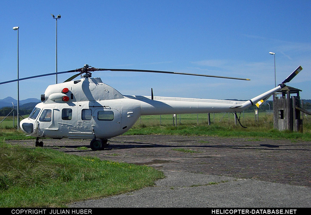 PZL Mi-2   (no registration)