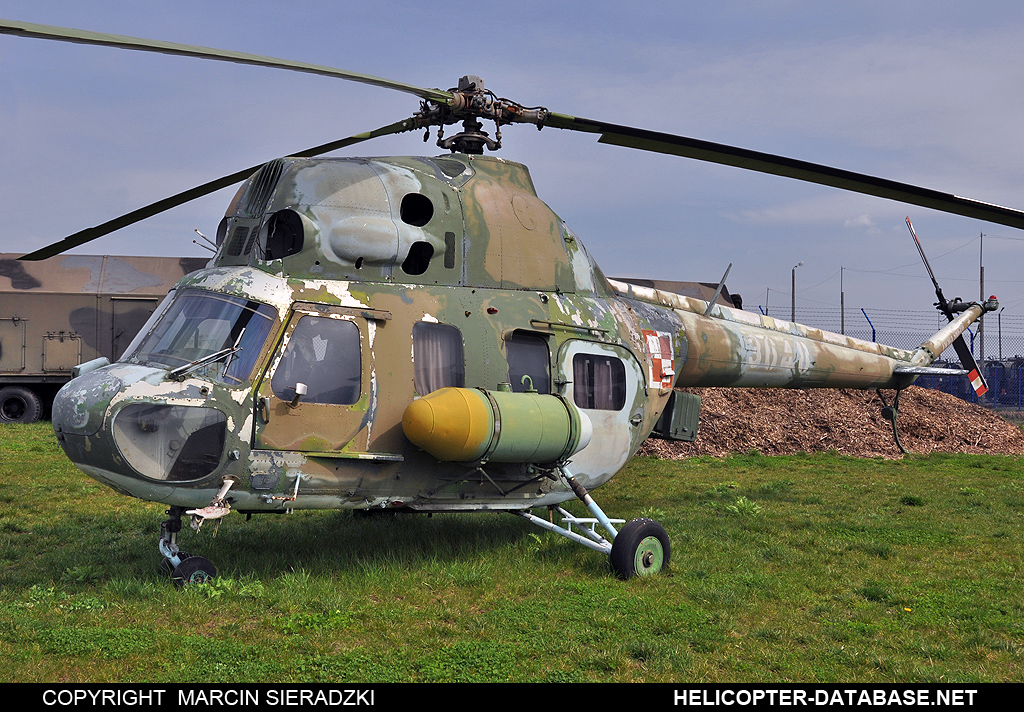 PZL Mi-2R   3648