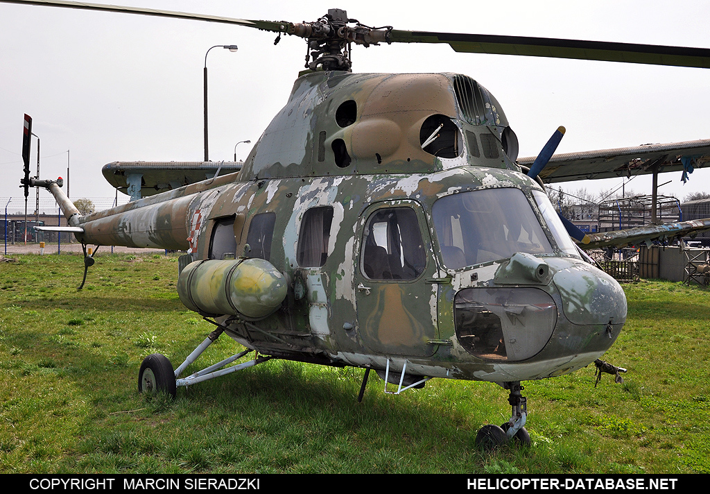 PZL Mi-2R   3648