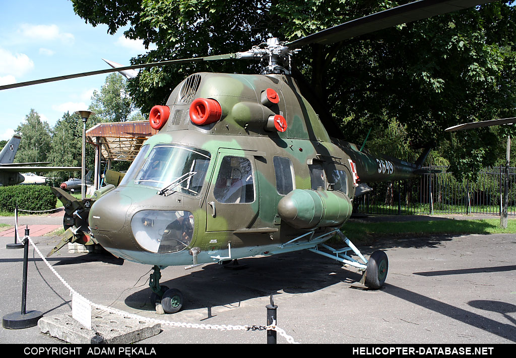 PZL Mi-2   3649