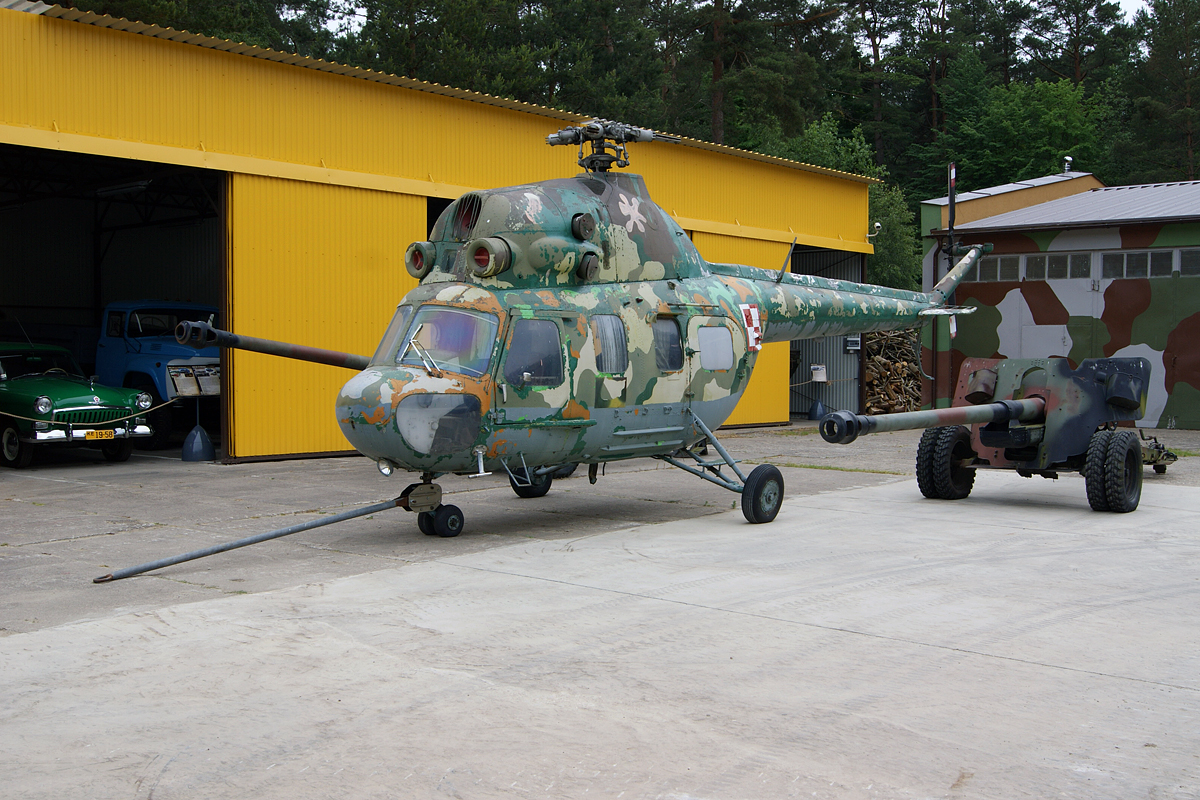 PZL Mi-2   (no registration)