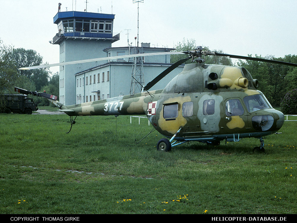 PZL Mi-2D   3727