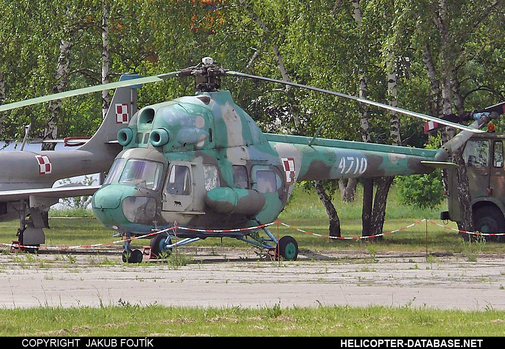 PZL Mi-2P   4710