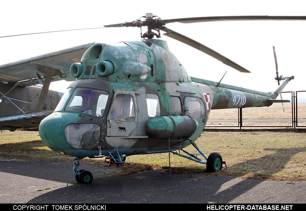 PZL Mi-2P   4710