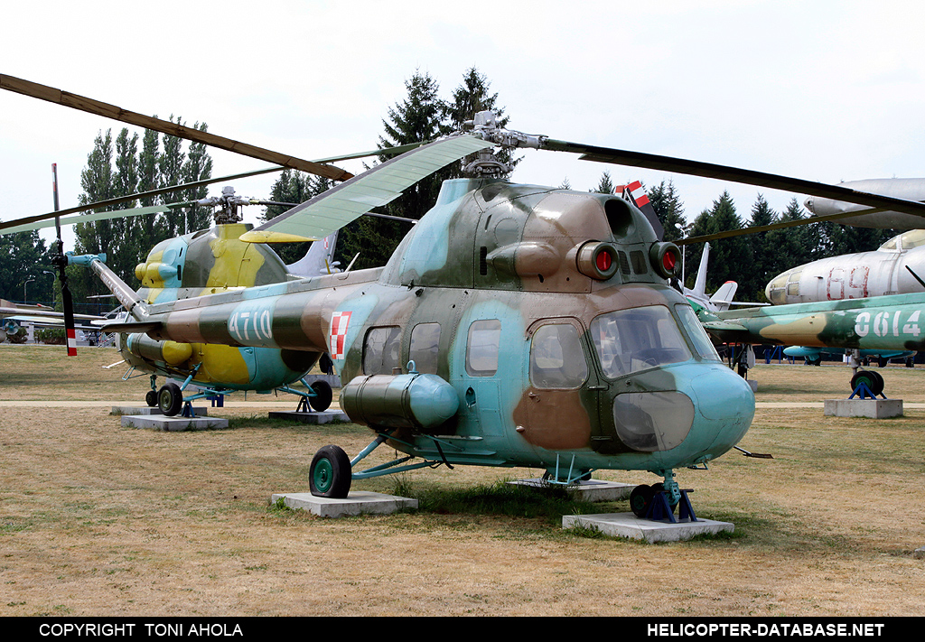 PZL Mi-2P   4710