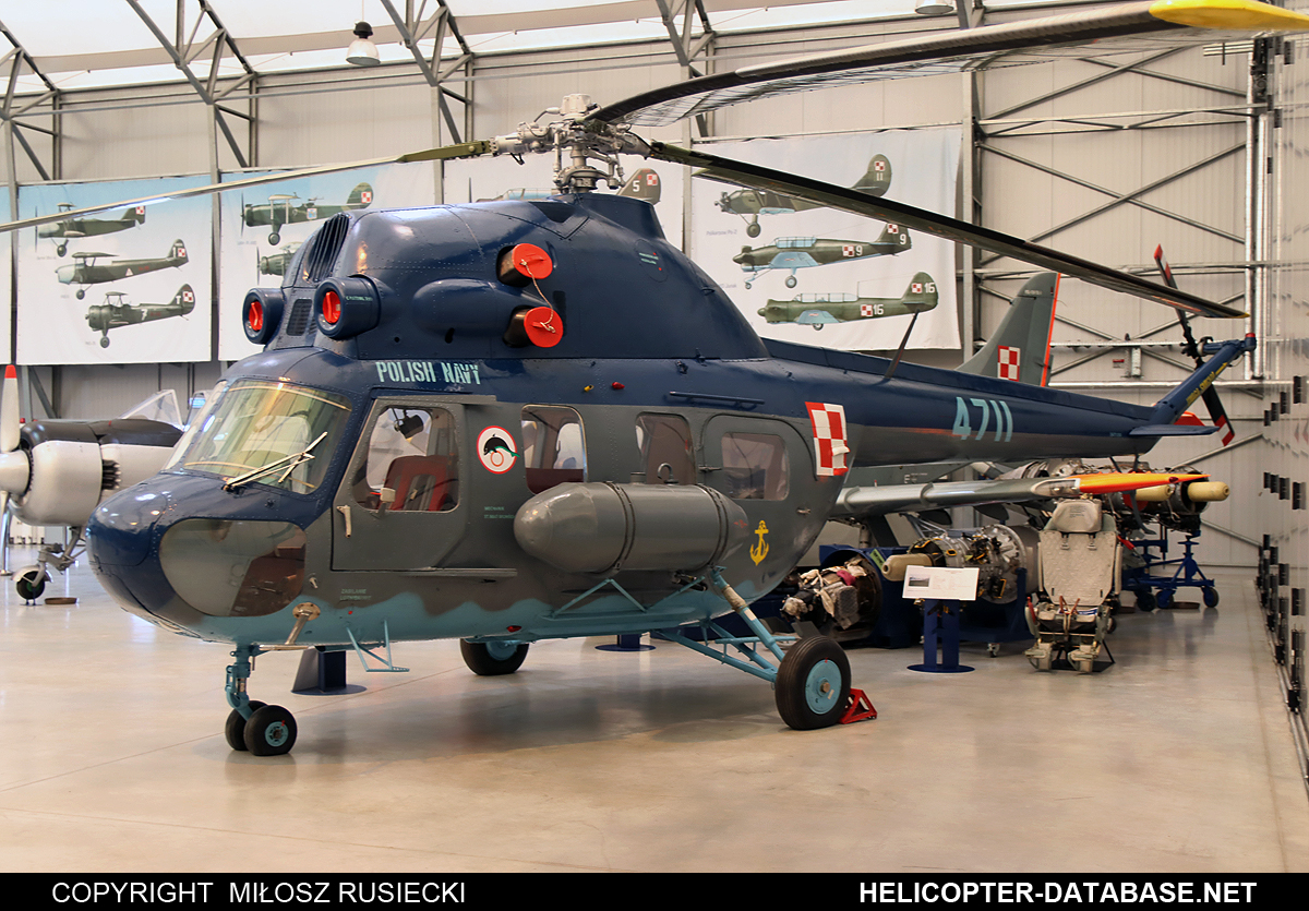 PZL Mi-2P   4711