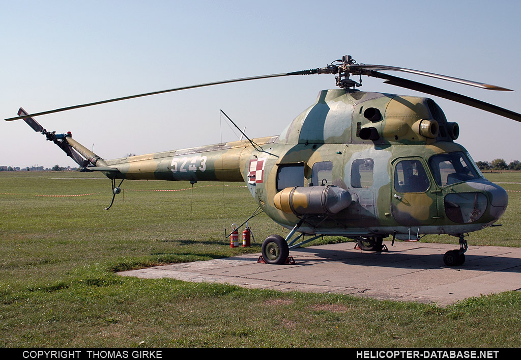 PZL Mi-2D   5243