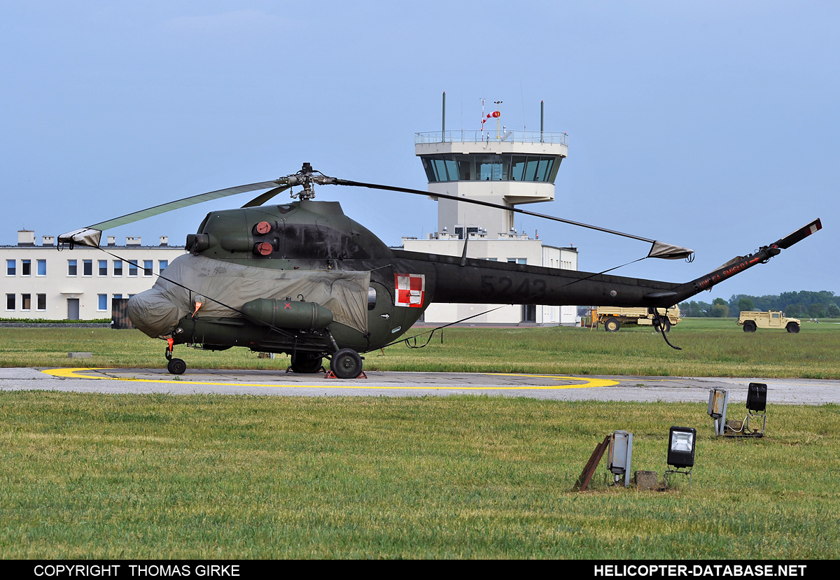 PZL Mi-2D   5243