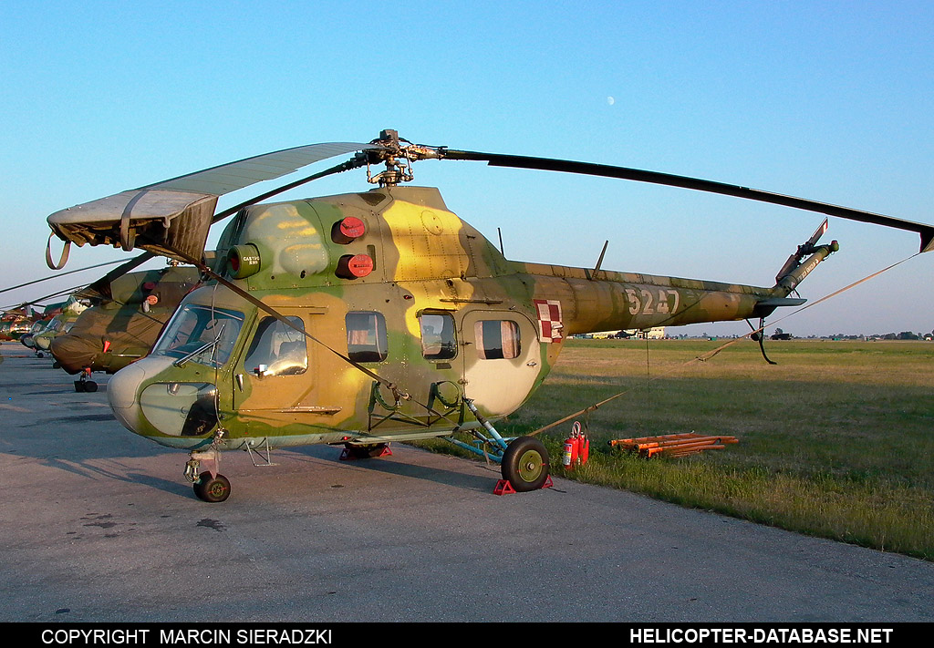 PZL Mi-2D   5247