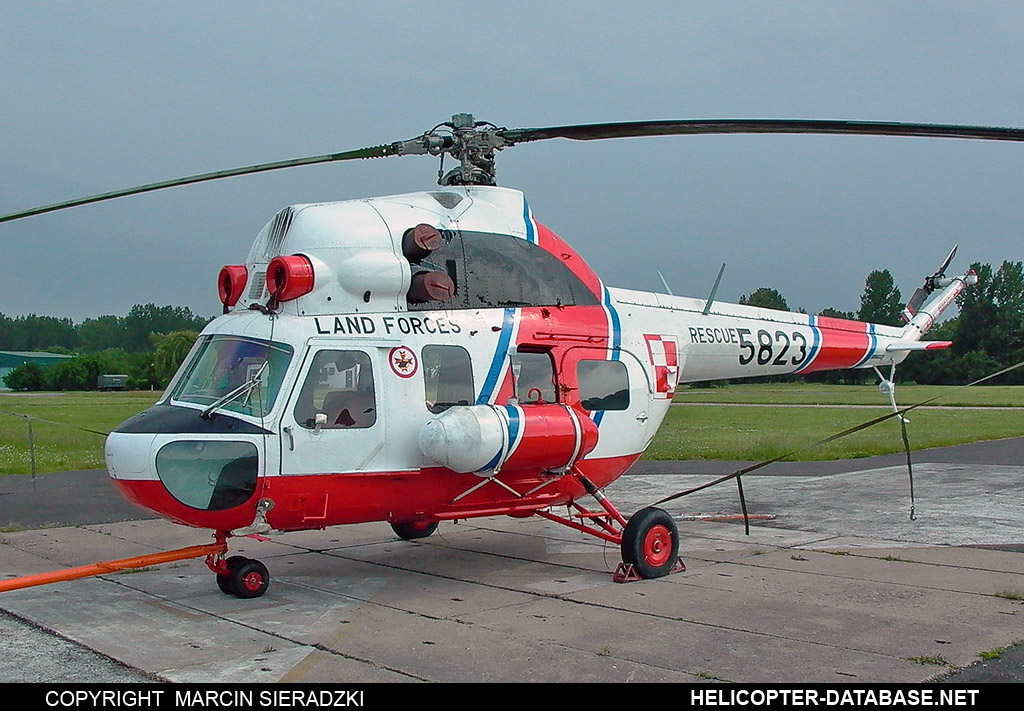PZL Mi-2RL   5823