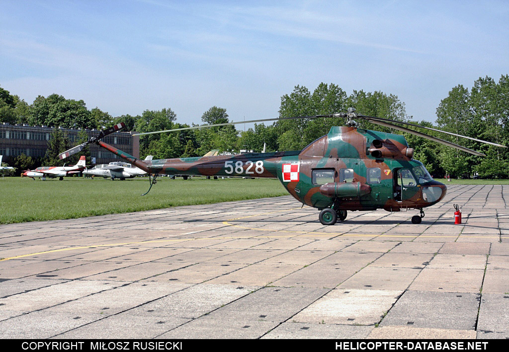 PZL Mi-2   5828