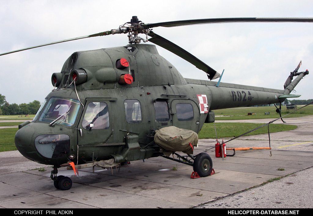 PZL Mi-2URP   6924